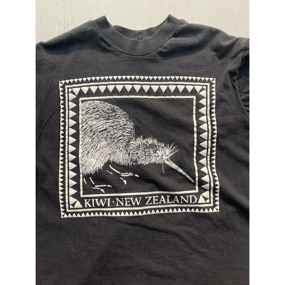 Men's Vintage New Zealand T-Shirt Black Logo L Art Street Kiwi Single Stitch